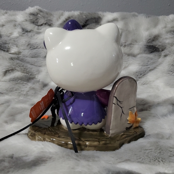 Hello Kitty Blue Sky Clayworks Graveside Halloween - Picture 6 of 9